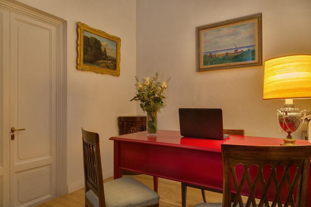 Hotel Residenza D'Epoca Borgo Albizi Florencia Exterior foto